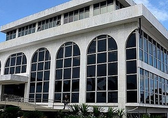 29.825 agentes públicos receberam o auxílio emergencial indevidamente em AL