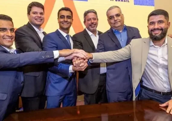 JHC e Arthur Lira perdem força com novo bloco liderado por Gaspar