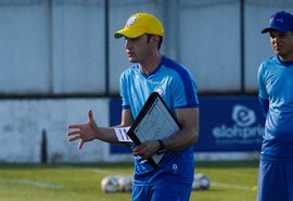 Bruno Pivetti testa positivo para Covid-19 e não irá estrear em partida contra CRB