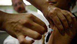 Vacinação de adolescentes de 15 a 19 anos contra o HPV é prorrogada