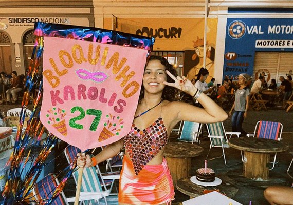 Vai desfilar na avenida? Produtora de moda dá dicas de fantasias e looks para o carnaval