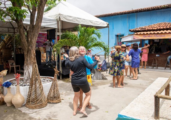 Veja as atrações deste sábado (26) no Palco Aberto no Mercado do Artesanato