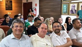Coopaiba debate papel do cooperativismo nas eleições durante encontro em Maceió