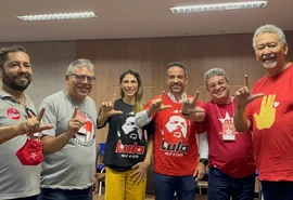 Paulo Dantas recebe apoio de Lula antes de renúcia de Renan Filho