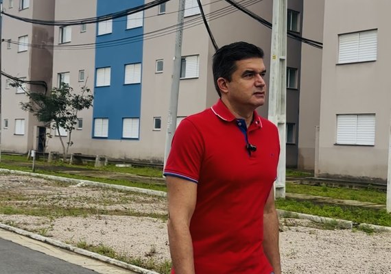 Rui Palmeira denuncia descaso da Prefeitura de Maceió com a habitação: 'JHC é inimigo da moradia digna'