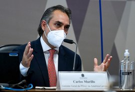 Carlos Bolsonaro participou de reunião da farmacêutica, afirma CEO da Pfizer