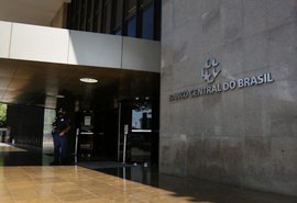 Mercado financeiro reduz para 3,81% estimativa para inflação deste ano