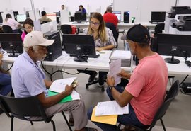 Casal e MPAL realizam ação de cadastro na Tarifa Social em residenciais de Arapiraca