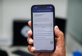 Idosos e pessoas com deficiência podem emitir cartão de estacionamento de forma digital em Alagoas