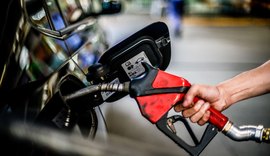 Preço médio da gasolina cai R$ 0,90 no país em três semanas