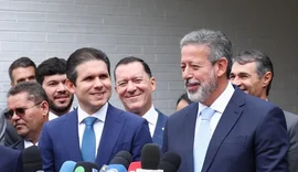 Previsível, Lira anuncia Motta como candidato à presidência da Câmara