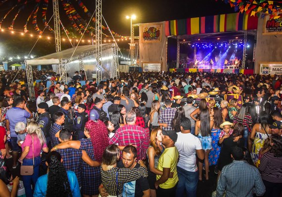 Forró e animação marcam último dia do São João em Maceió