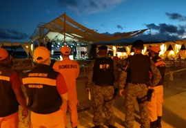 'Me entuba' zomba participante de festa na Barra de São Miguel