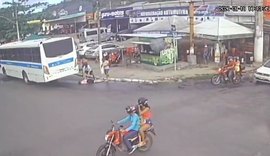 Mulher atropelada por ônibus após sofrer mal súbito morre no HGE, em Maceió