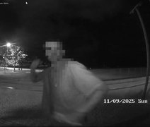 Homem é detido após causar dano a totem de videomonitoramento na orla de Maceió