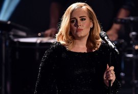 Adele é processada por compositor brasileiro após acusação de plágio