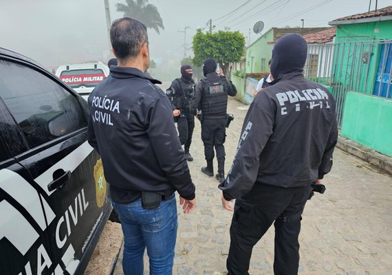 Polícia Civil de Alagoas faz operação contra o tráfico em Santana de Ipanema
