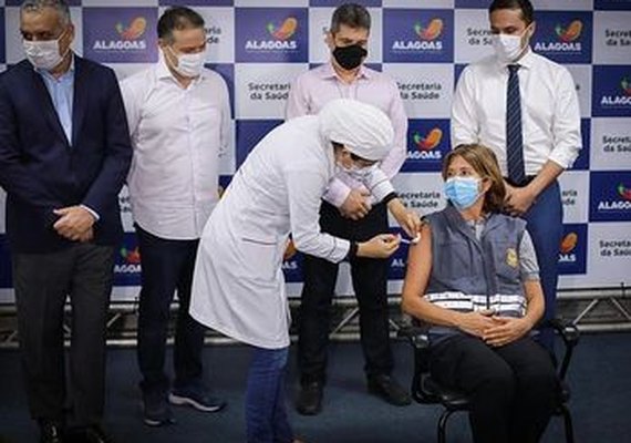 Profissionais da Segurança Pública começam a ser vacinados em AL