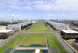 Com corte de 21 mil cargos, governo quer economizar R$ 209 mi por ano