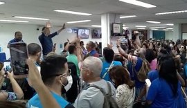 Ocupação dos agentes de saúde em sede da Semec chega ao 3º dia seguido