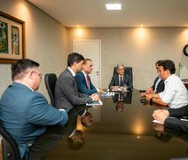Governo de Alagoas avança na implantação de fábrica de absorventes no presídio