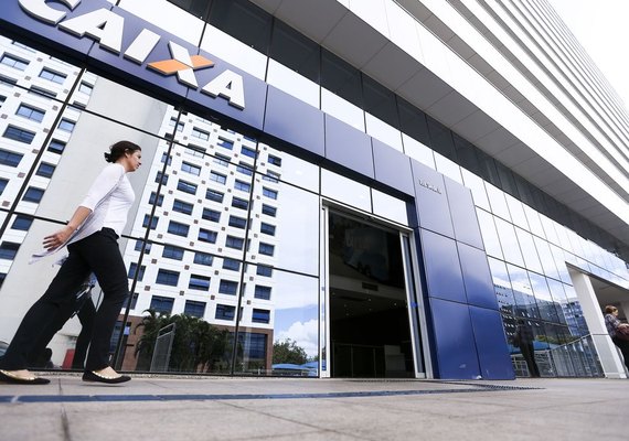 Caixa credita auxílio emergencial para 5,7 milhões de pessoas