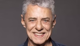 Chico Buarque denuncia ameaça de morte publicada na internet