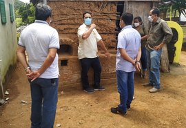 Diretores da Unicafes visitam Cooperativa Cheiro da Terra e conhecem produtos