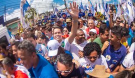 Dr JHC participa de grande caminhada no Benedito Bentes