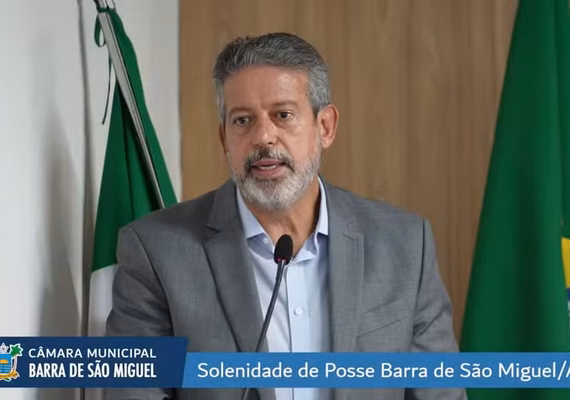 Biu de Lira falta posse como prefeito; Arthur Lira se emociona ao explicar ausência do pai