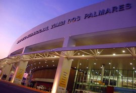 Turistas recebem ajuda da Prefeitura na volta para casa