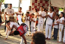 Moradores de Penedo celebram sua cultura no Festival das Águas