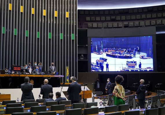 Câmara aprova texto-base da PEC Emergencial em 1º turno
