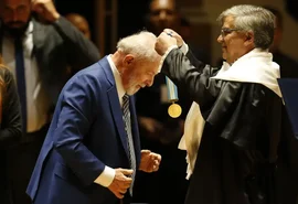 Lula participa da comemoração de 90 anos da USP