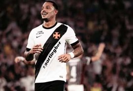 “Mereceu tomar uns tiros mesmo”, escreveu jogador do Vasco sobre vítima