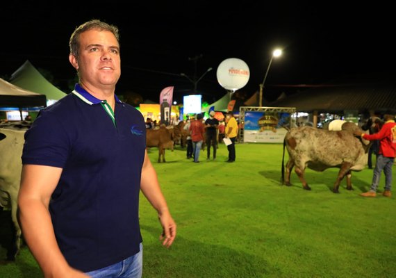 Secretário da Agricultura marca presença na abertura da 71ª Expoagro Alagoas