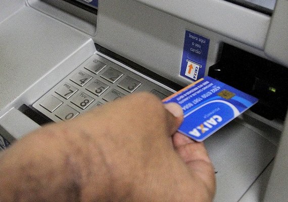 Servidores estaduais recebem reajuste de 6% nos salários de maio