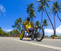 Orla de Ponta Verde recebe edição do Projeto Bike Sem Barreiras neste domingo (29)