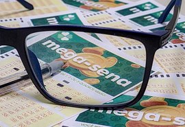 Mega-Sena acumula e pode pagar R$ 50 milhões na terça-feira