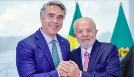 Deputado Rafael Brito confirma continuidade do Pé-de-Meia no país