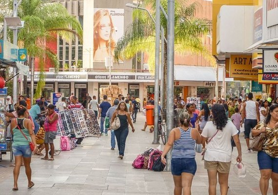 Após quatro meses em alta, consumo familiar em Maceió sofre retração