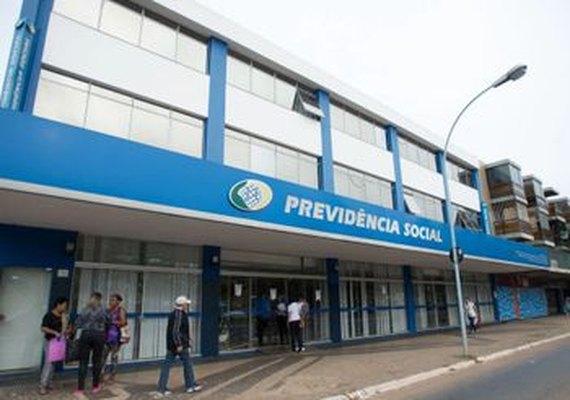 Polícia Federal deflagra operação para investigar fraudes no INSS