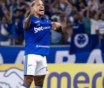 Matheus Pereira sofre ataques racistas de torcedores do Boca após vitória
