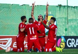 Com 9 jogadores pendurados, CRB tem jogos decisivos na reta final da Série B