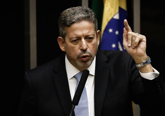 Arthur Lira responde matéria do portal UOL