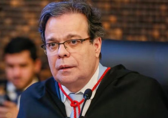 Gilmar Mendes derruba afastamento de Tutmés Airan e determina retorno imediato ao TJ-AL