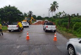 Após chuvas, seis trechos de rodovias federais seguem interditados em Alagoas