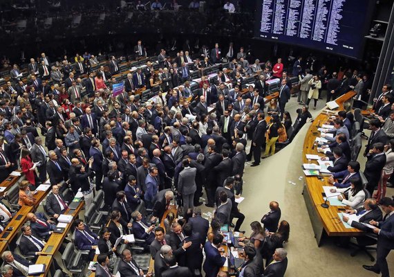 Transporte de cargas e  municípios estão na pauta da Câmara