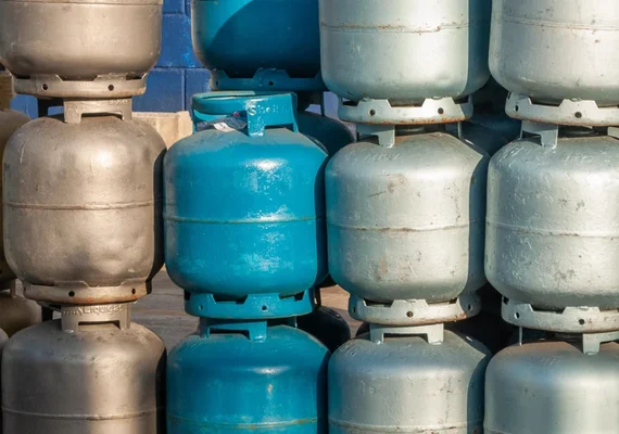 Após aumento da Petrobras, faltam botijões de gás nas distribuidoras