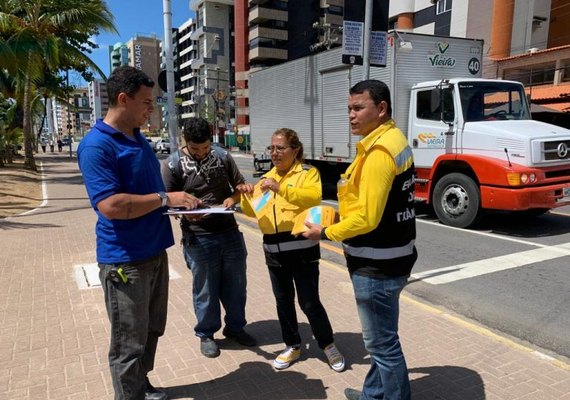 Educação de trânsito orienta sobre mudança na Pajuçara